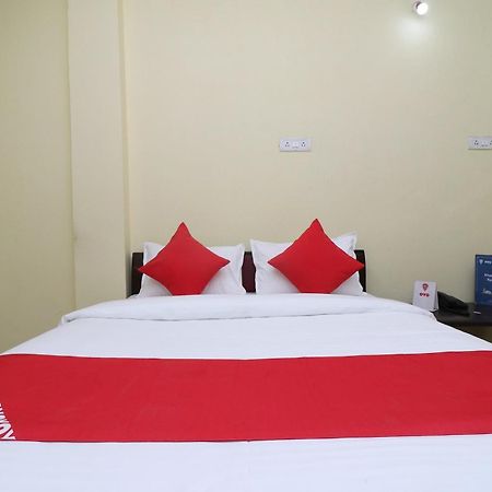 Spot On Hotel O Om Sai Plaza Bhopal Buitenkant foto